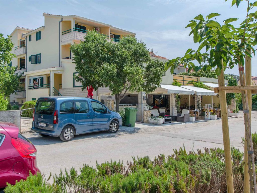 Ferienwohnung mit Balkon und Meerblick