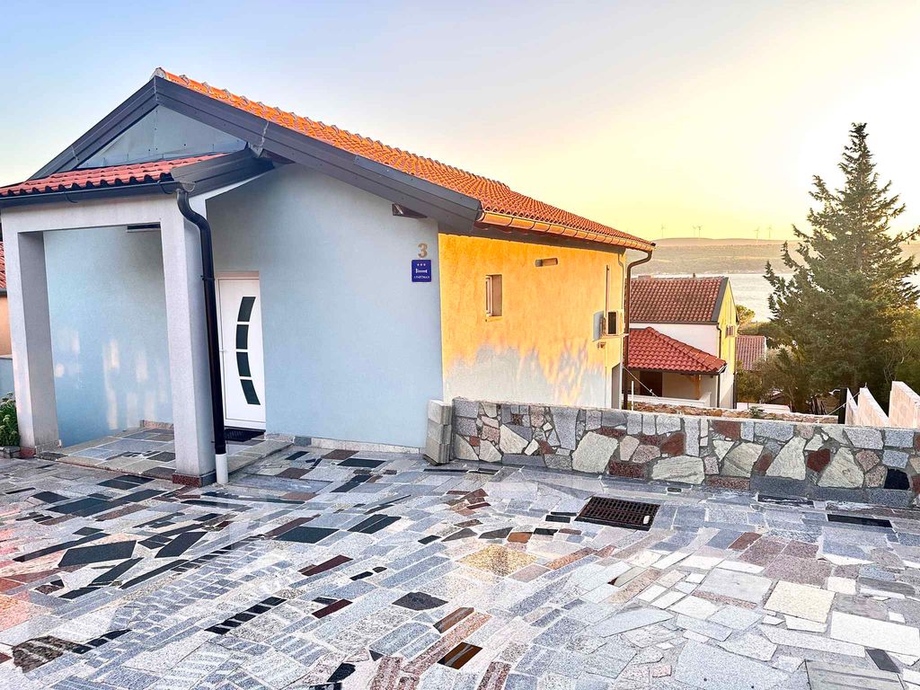 Ferienwohnung mit Terrasse und Meersicht
