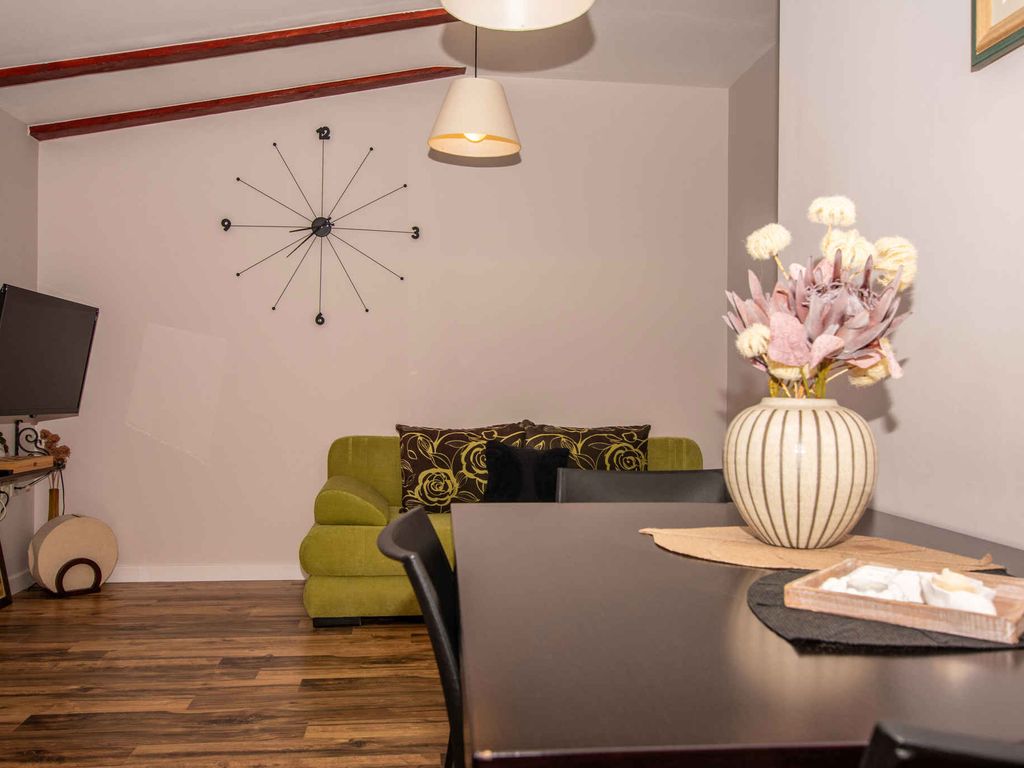 Ferienwohnung mit Balkon und Klimaanlage