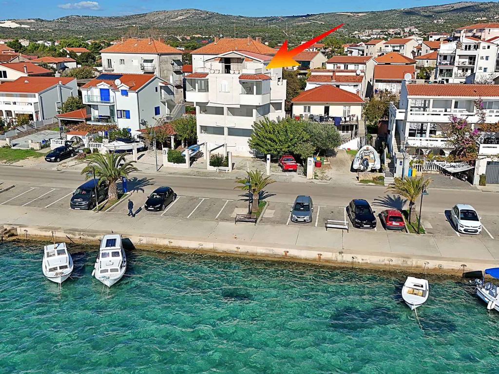 Ferienwohnung mit Klimaanlage direkt im Zentrum
