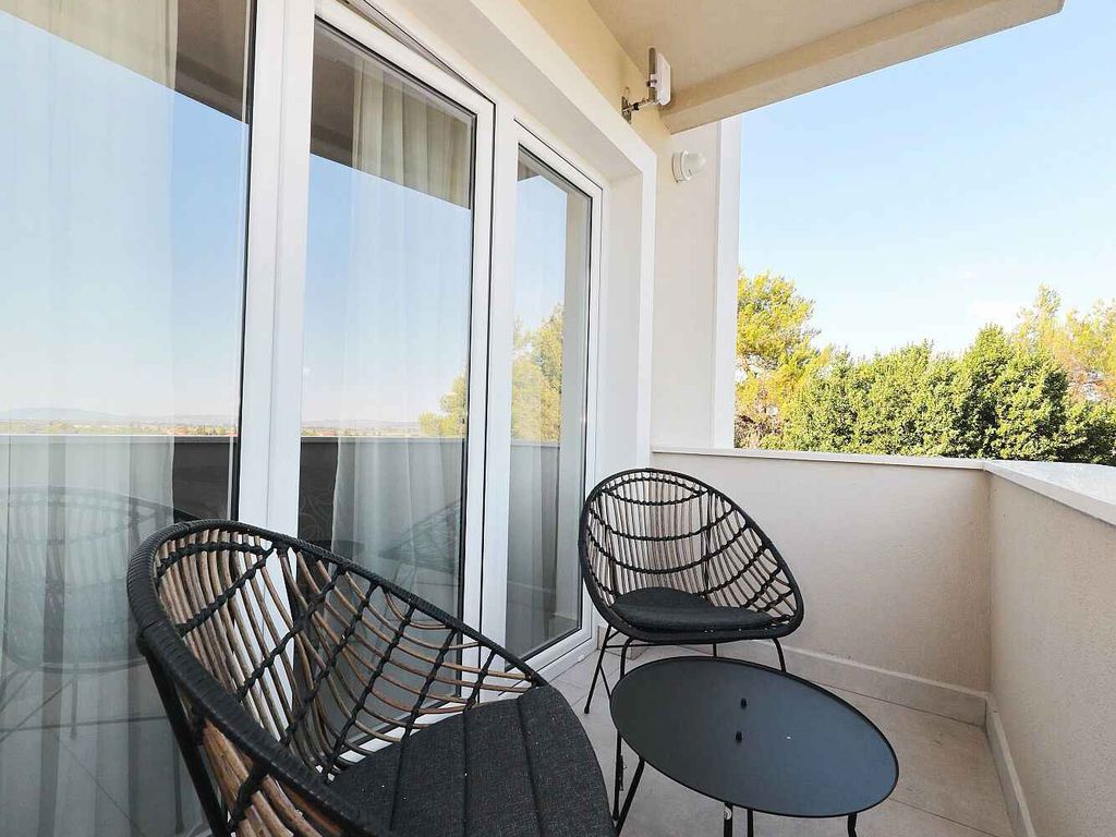 Ferienhaus mit Pool und Grill