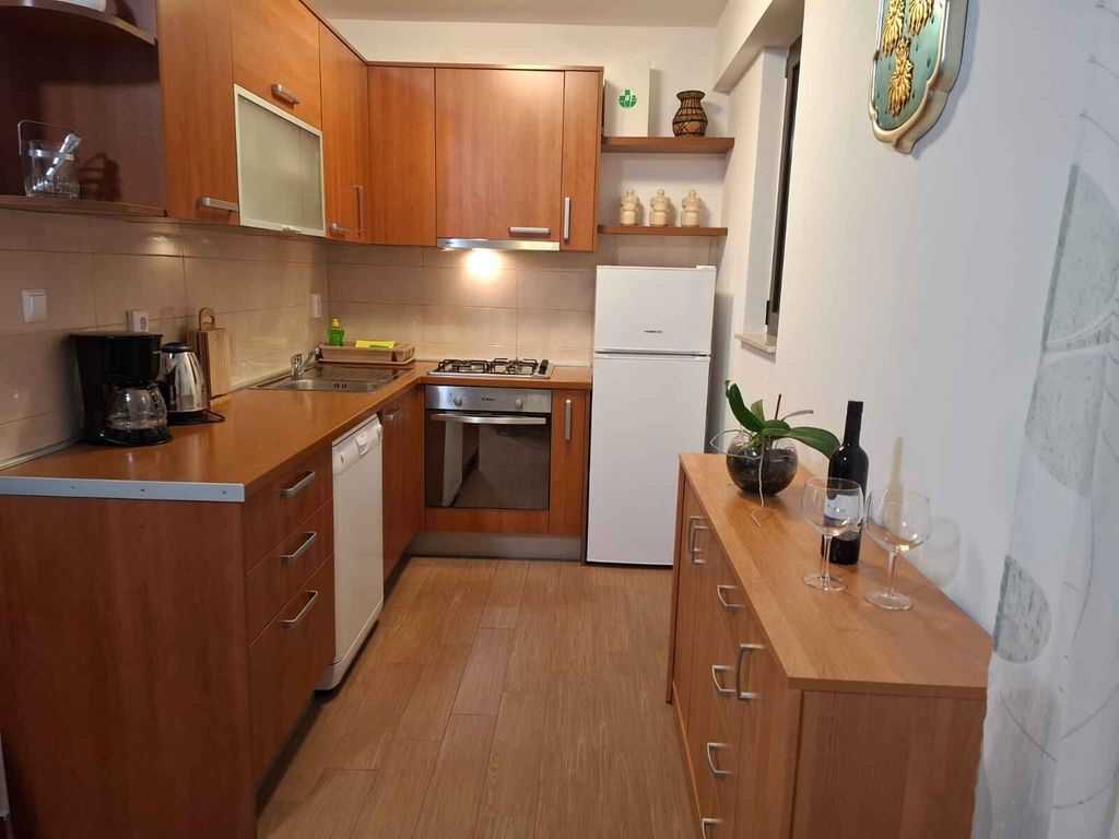 Ferienwohnung mit Klimaanlage und Grill