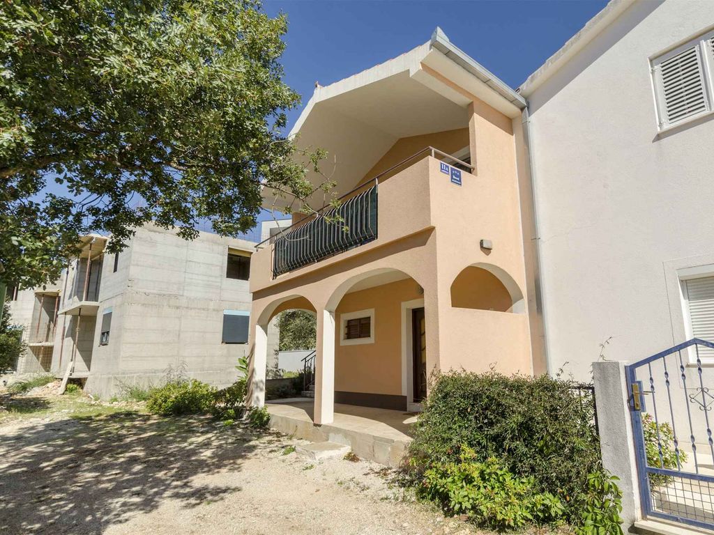 Ferienwohnung mit Klimaanlage und Grill