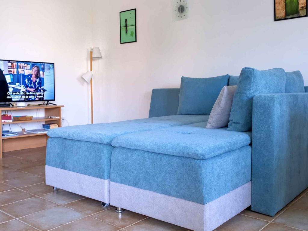 Ferienwohnung mit Klimaanlage und Balkon direkt am Meer
