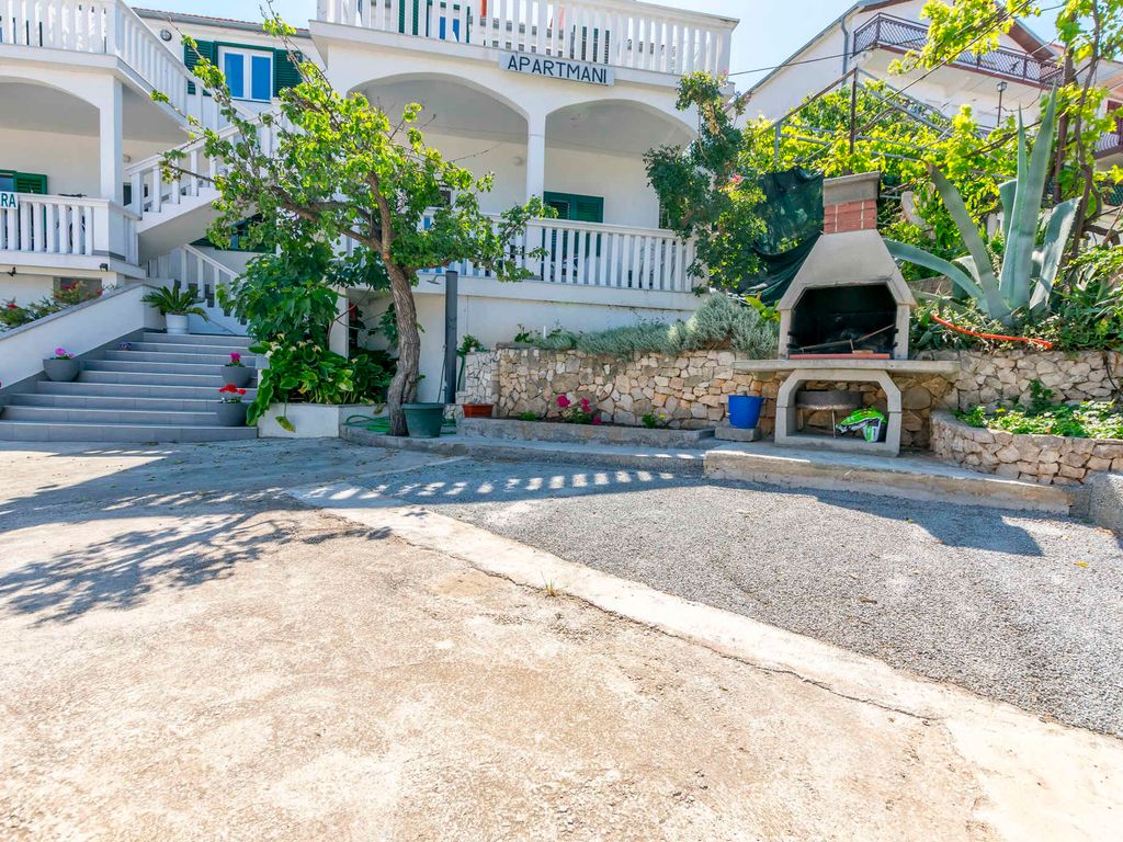 Ferienwohnung am Meer mit Terrasse