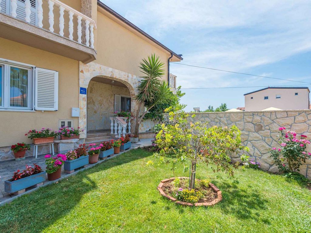 Ferienwohnung mit Klimaanlage und Grill