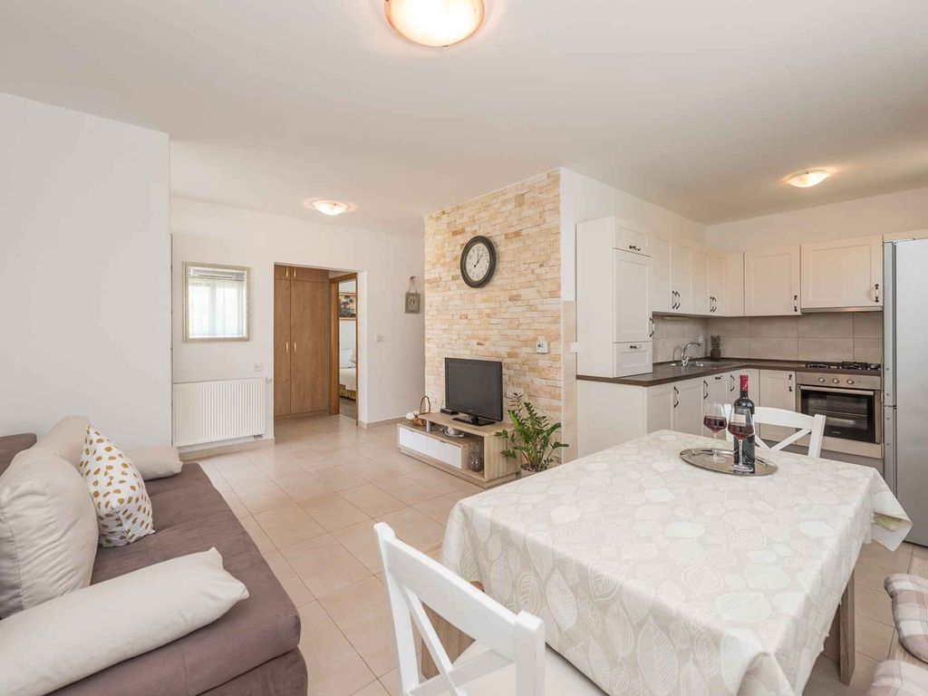 Ferienwohnung mit Klimaanlage und Grill