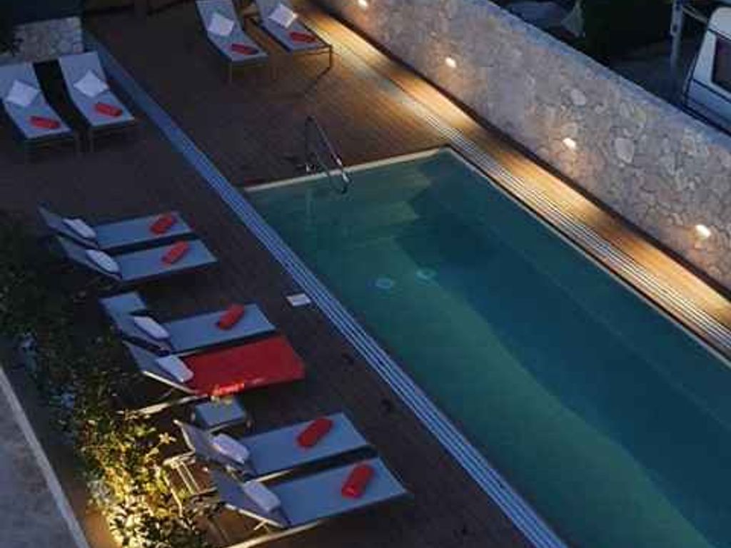 Ferienwohnung mit Pool und Klimaanlage