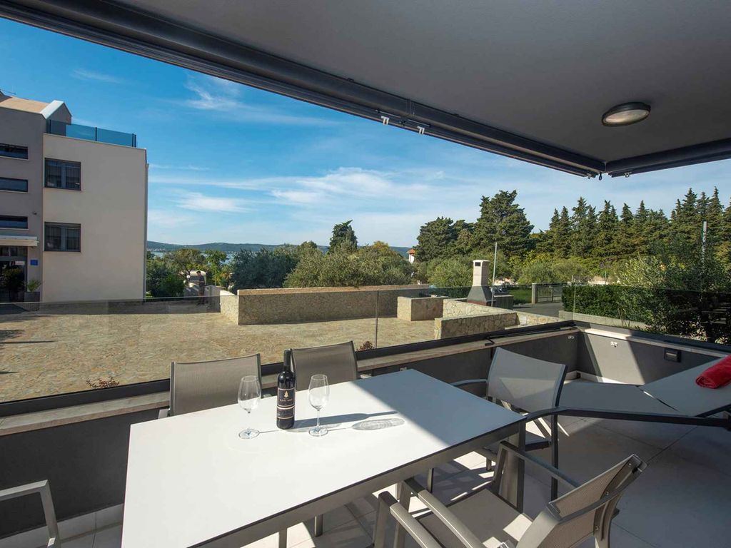 Ferienwohnung mit Pool und Klimaanlage