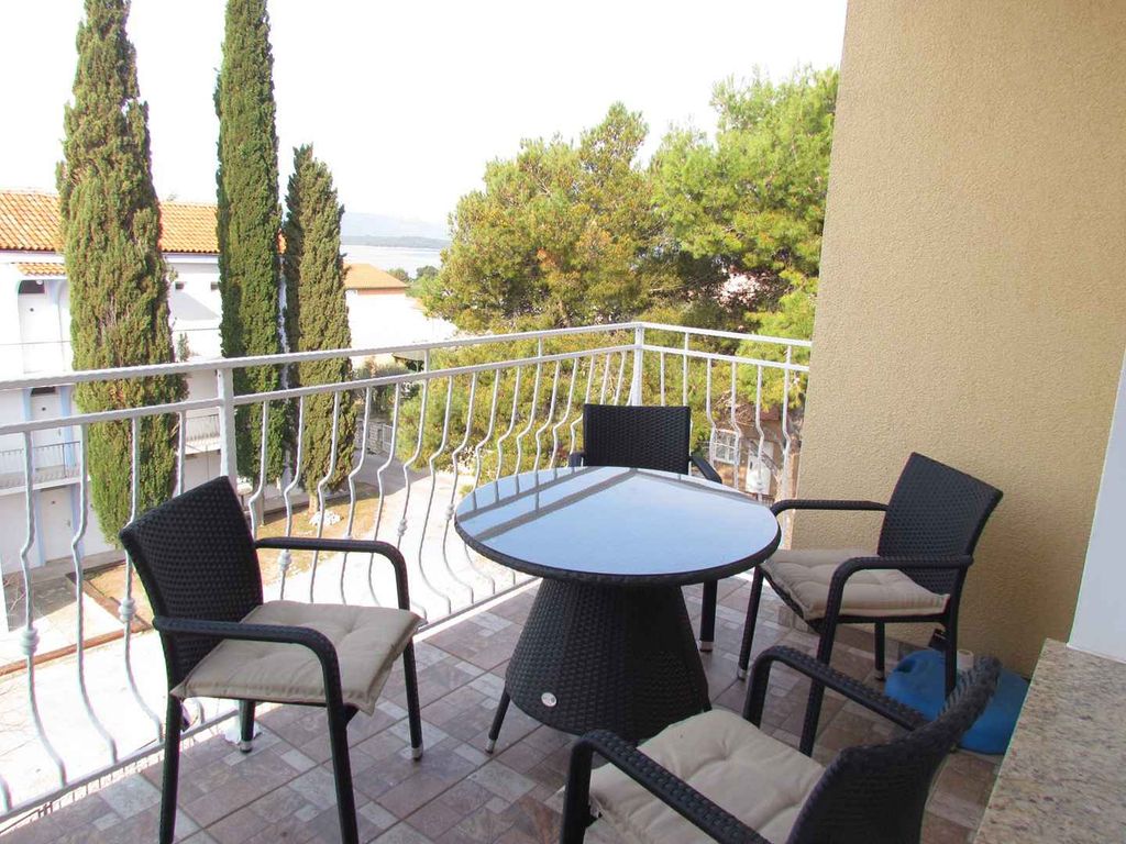 Ferienwohnung mit Balkon und Klimaanlage