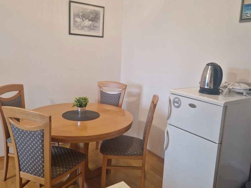Ferienwohnung mit Balkon und Klimaanlage