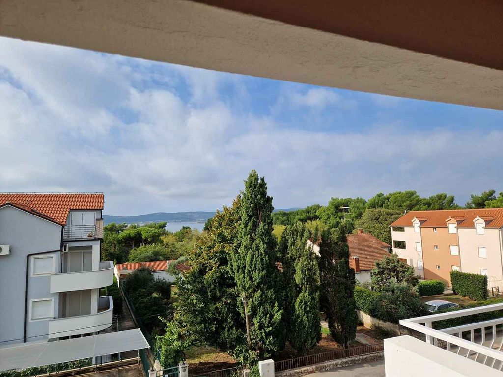 Ferienwohnung mit Balkon und Klimaanlage