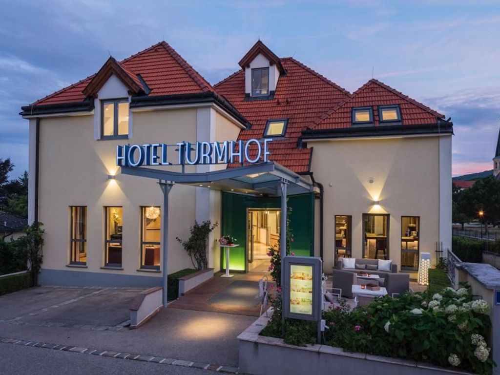 Frontansicht Hotel Turmhof