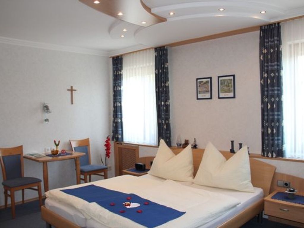 Dreibettzimmer