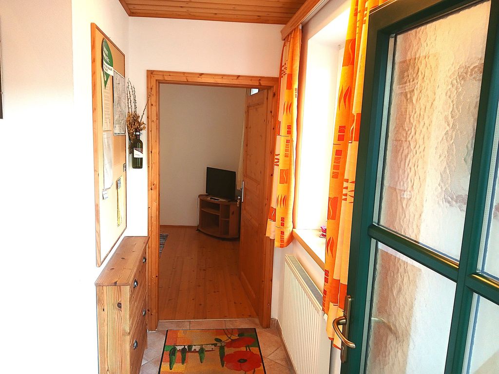 Bequemer Eingang zum Zimmer im EG
