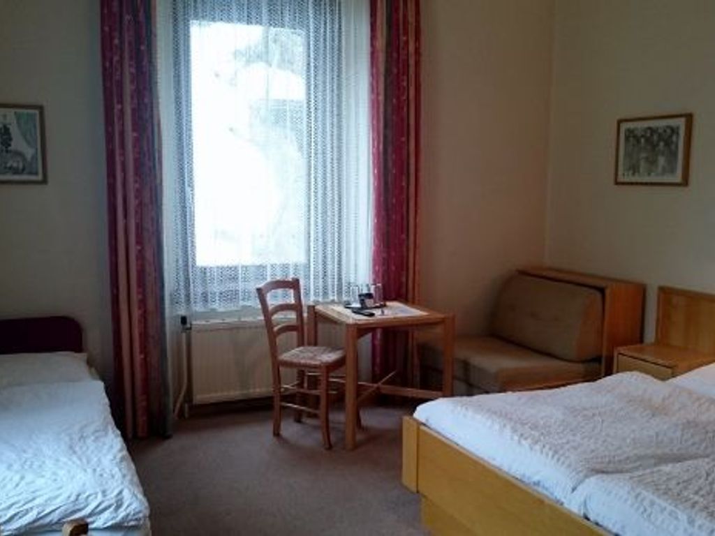 Drei/ Vierbettzimmer Beispiel