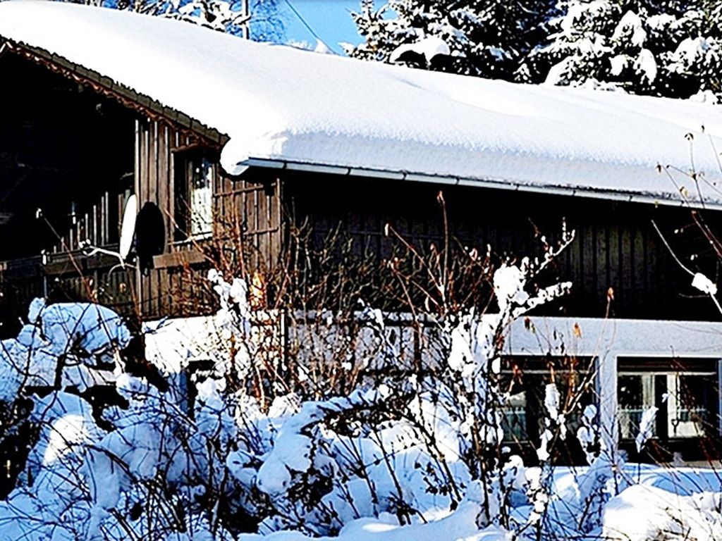 Haus im Winter