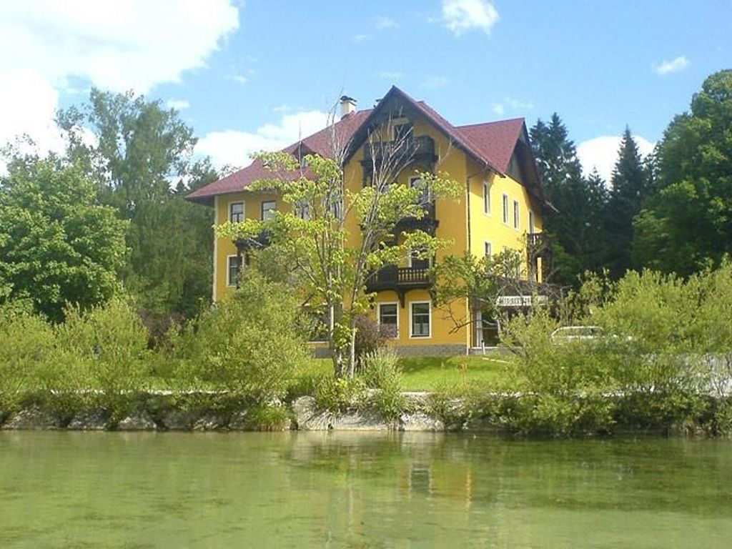 Herrenhaus Außenansicht