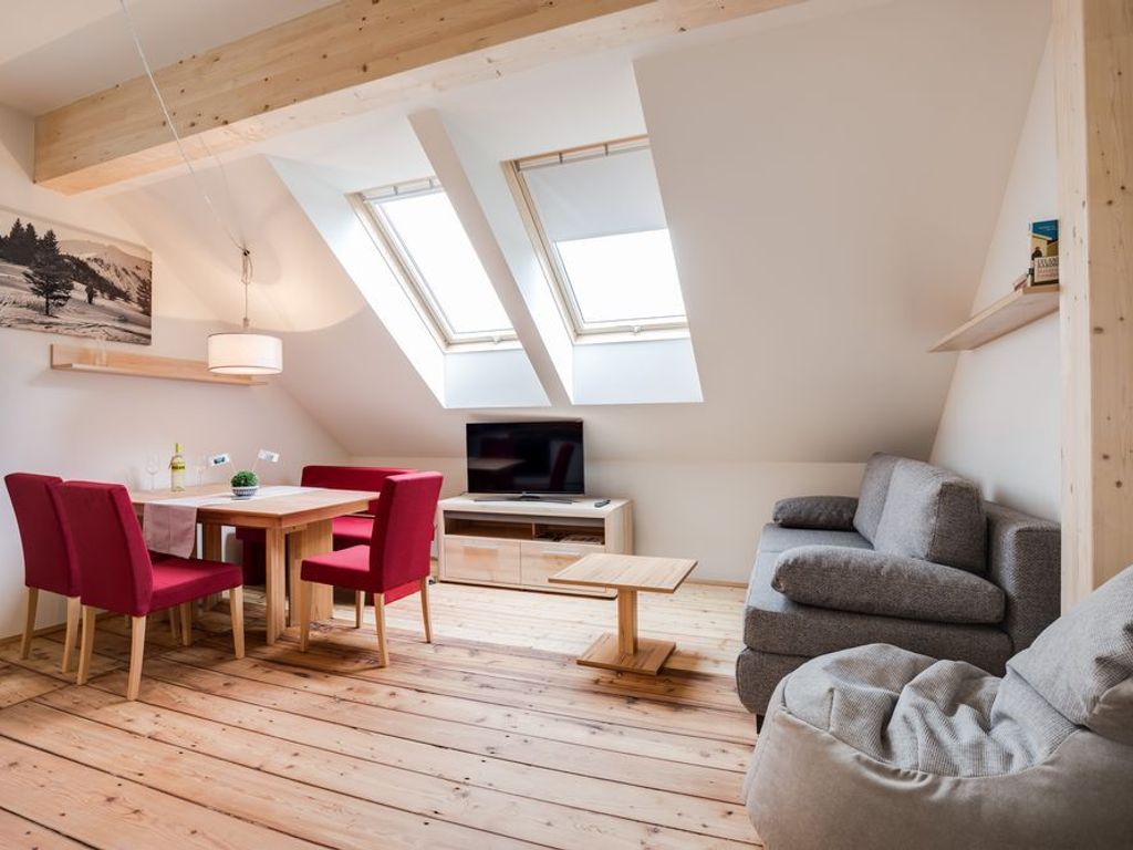 4er Appartement Familie - Wohn/Esszimmer