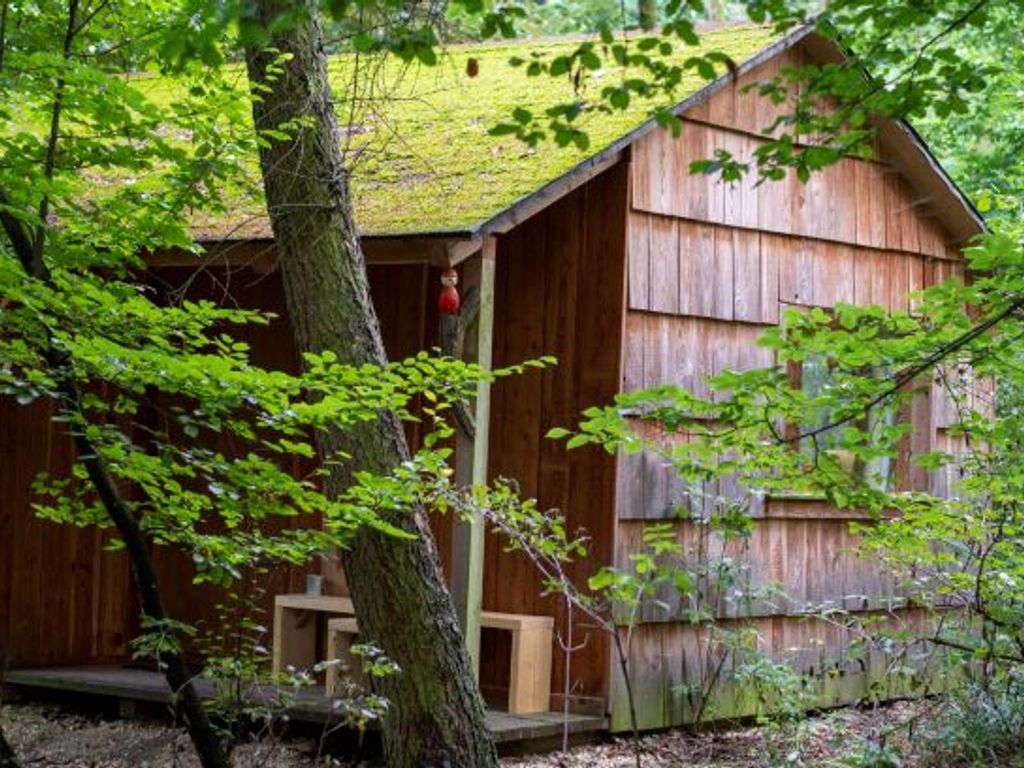 Zweibetthütte außen