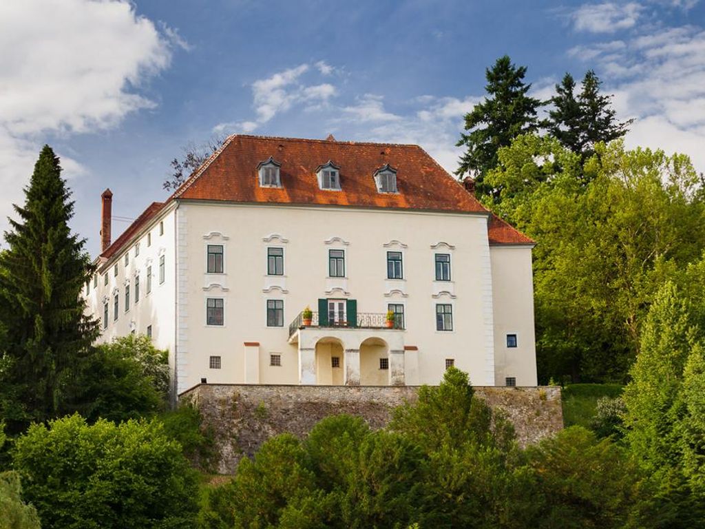 Schloss Ernegg