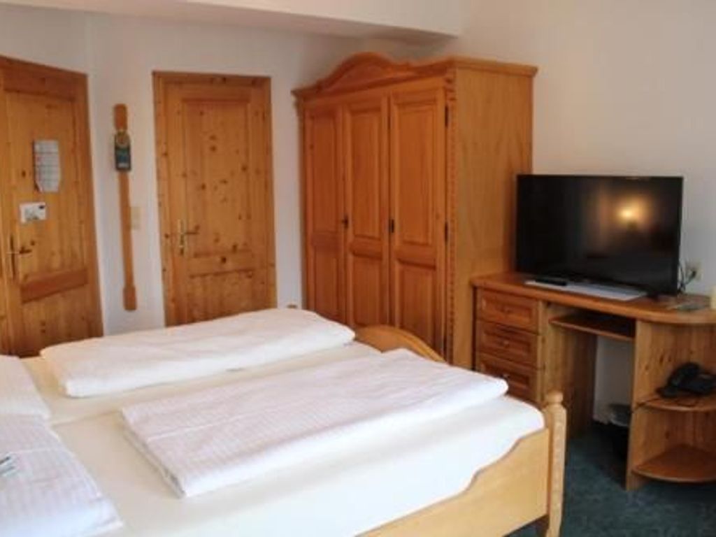 Doppelzimmer mit Balkon