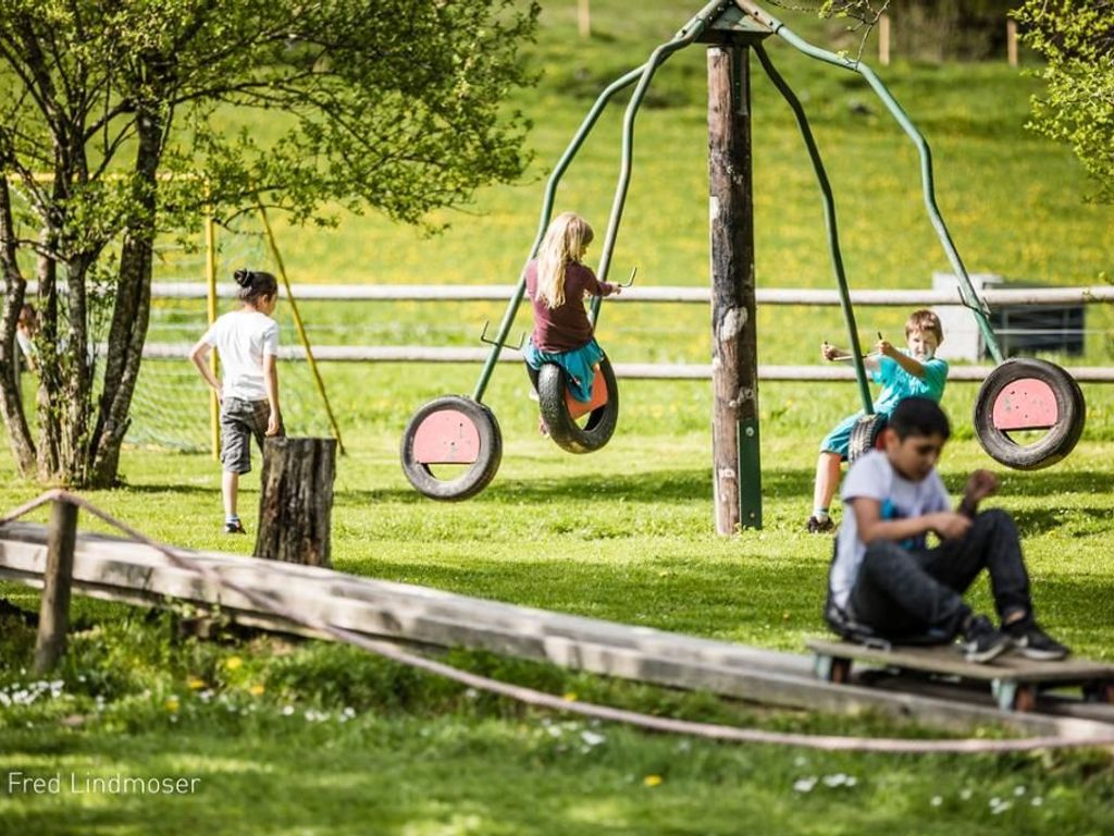 pension-kobichl_spielplatz2
