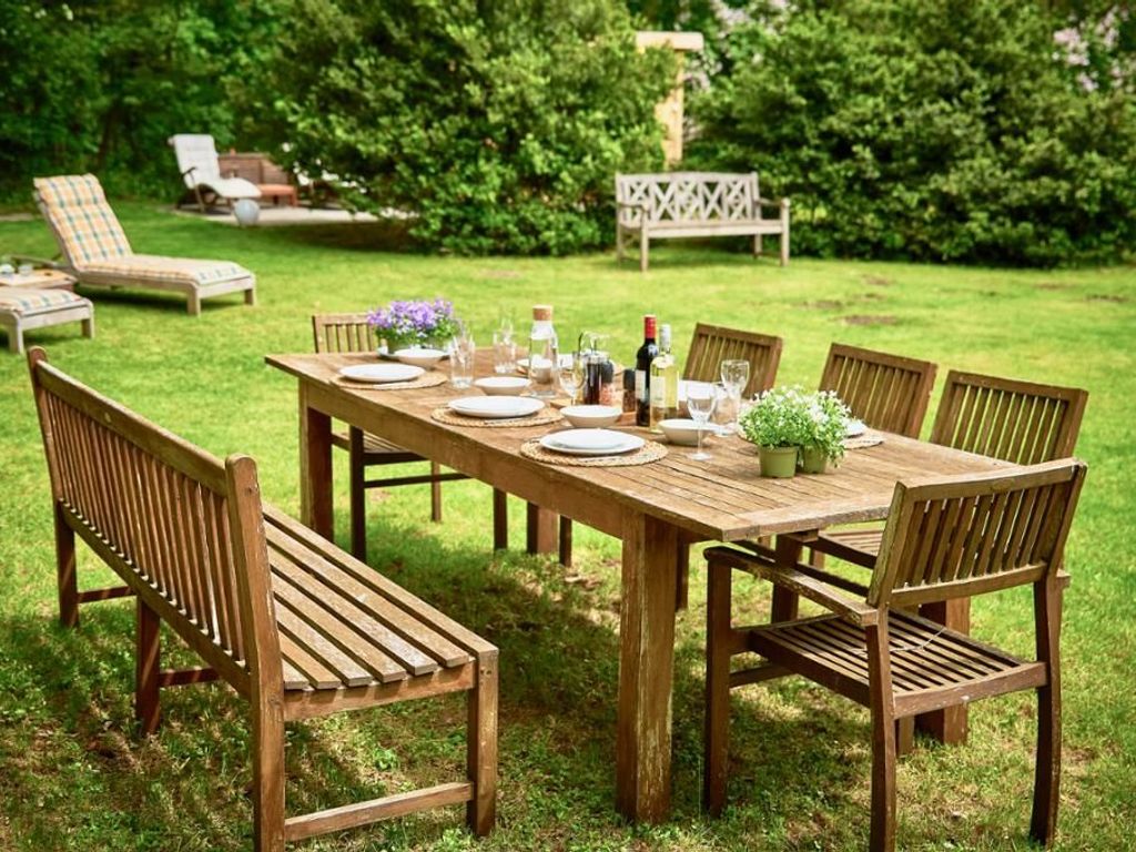 Gartentisch