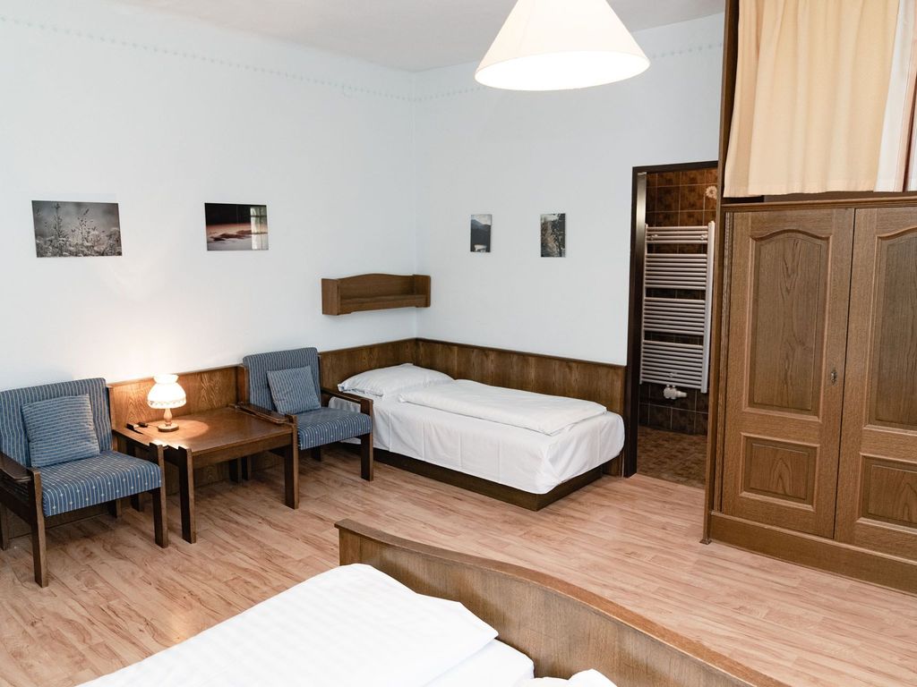 Dreibettzimmer