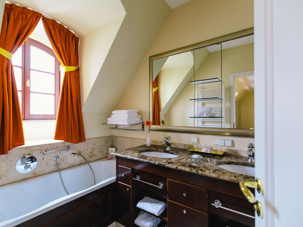 Bad Junior Suite
