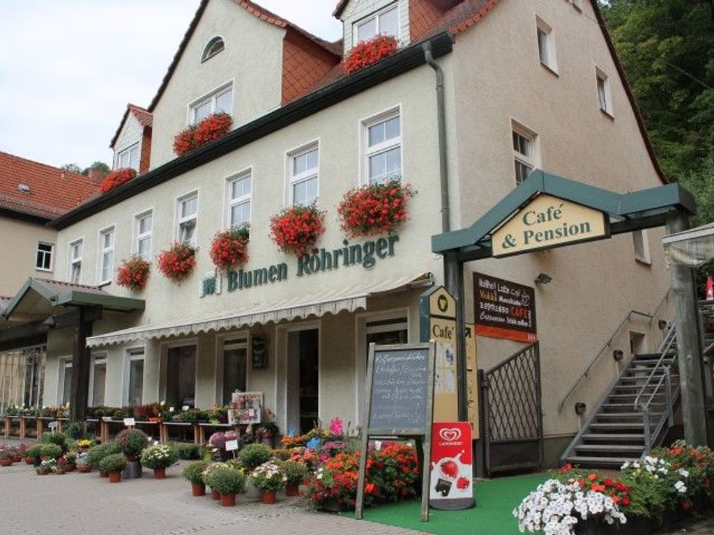 Haupthaus Pension & Blumen Röhringer