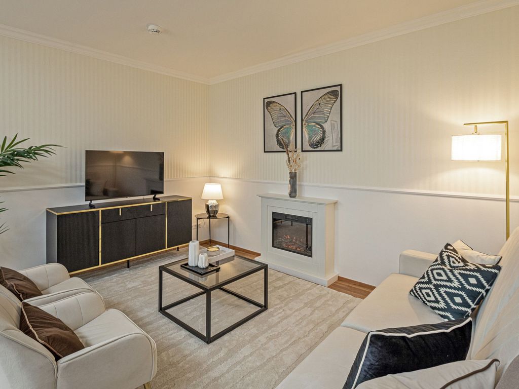 Wohnzimmer mit Smart-TV