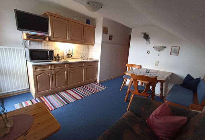 Ferienwohnung Enzian 40qm, Schlafzimmer, Balkon, TV, 3 Personen
