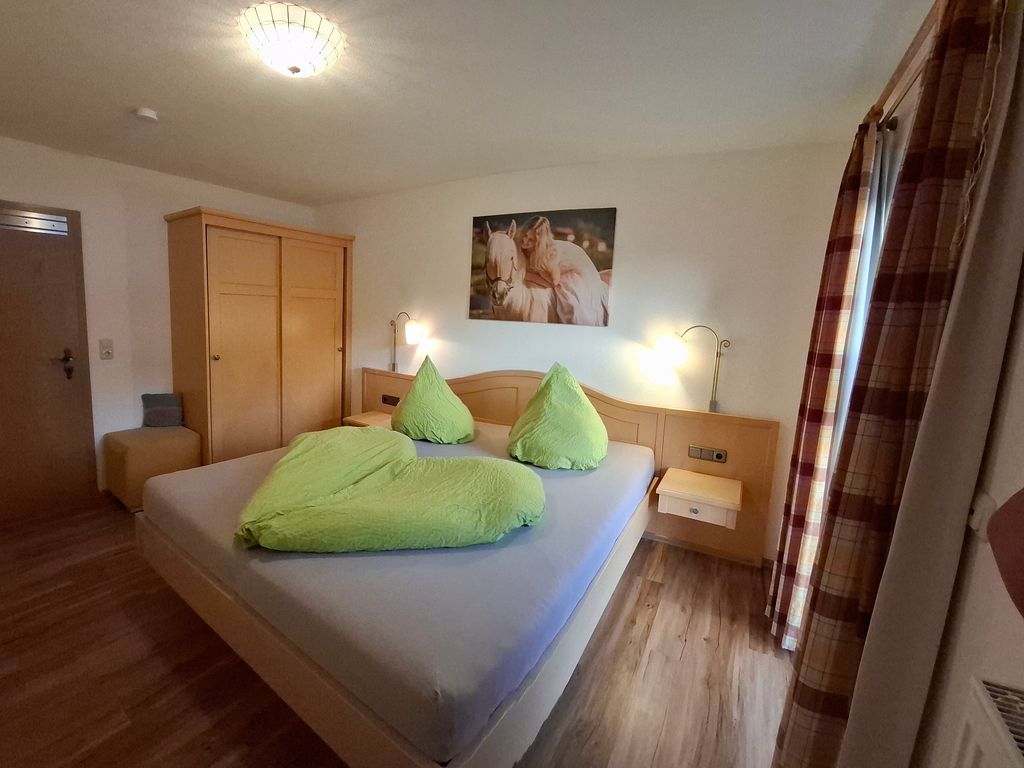 Wia Dahoam Schlafzimmer 1