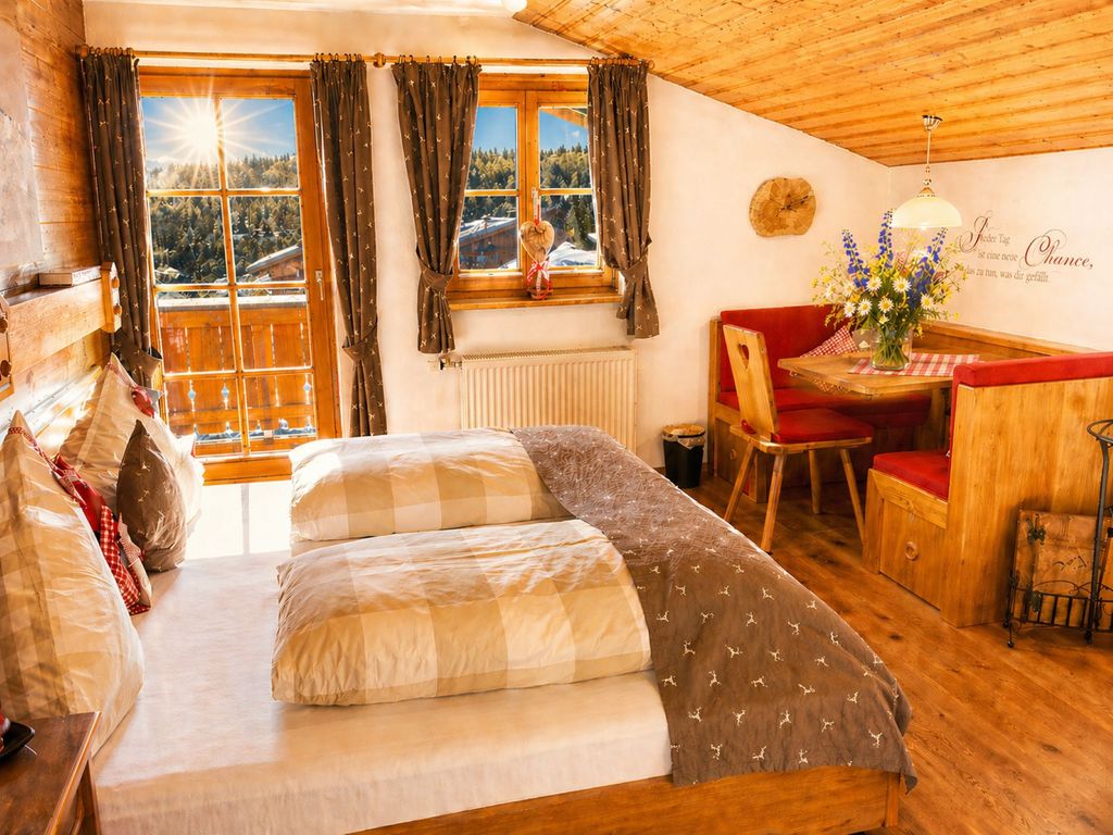Apartment "Zwerchenberg": kuscheliges Ein-Raum-Apartment für Singles und Paare mit großen Balkon und Naturblick...