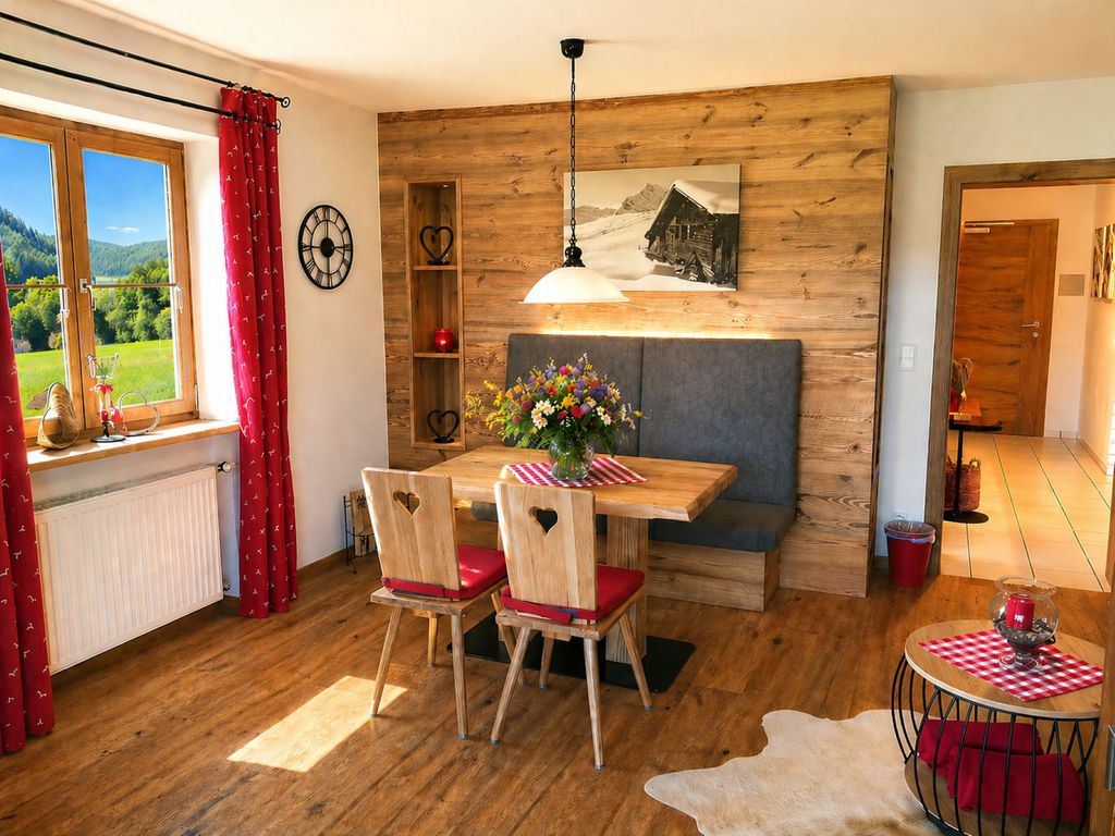 Ferienwohnung "Geigelstein": mit schicker Essecke...