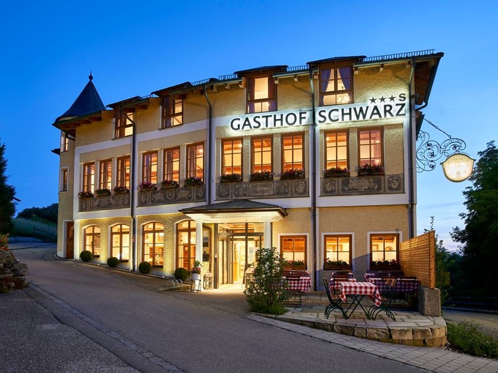 Hotel-Gasthof Schwarz