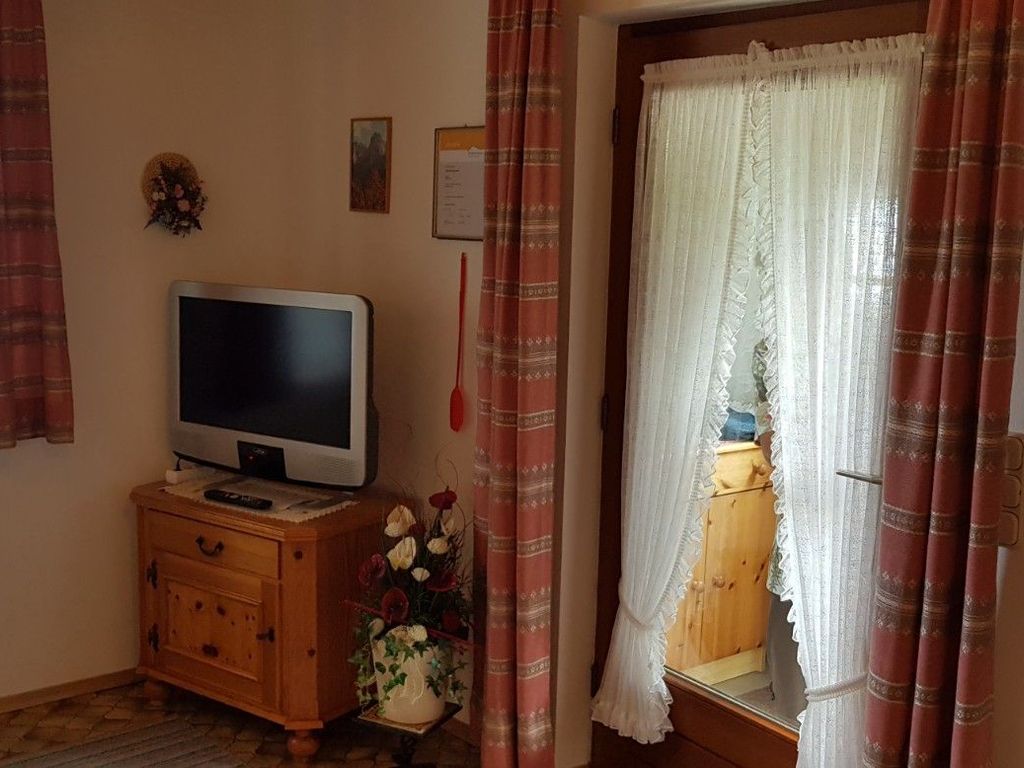 Der Flachbildschirm lässt auch Zeit zum berieseln lassen im Urlaub!