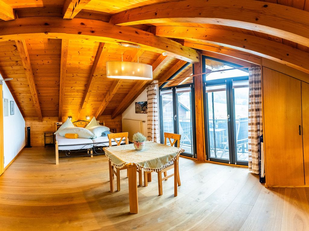 Wohnzimmer 1