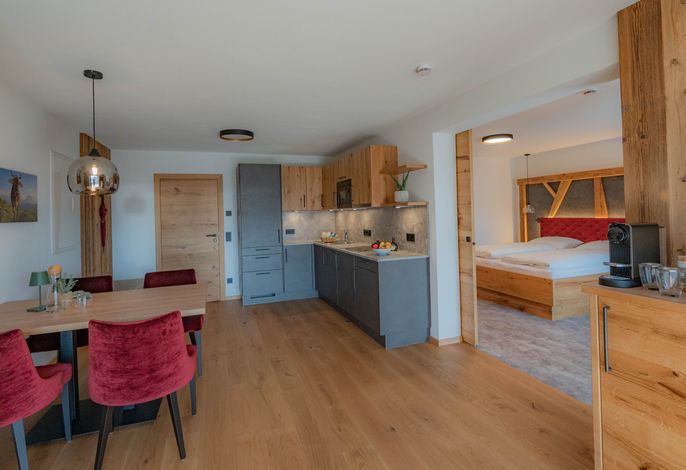 (3) Suite Rothirsch, 1. OG mit Balkon zum Garten, 53 qm