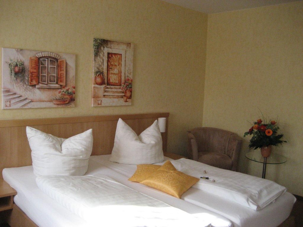 Dreibettzimmer