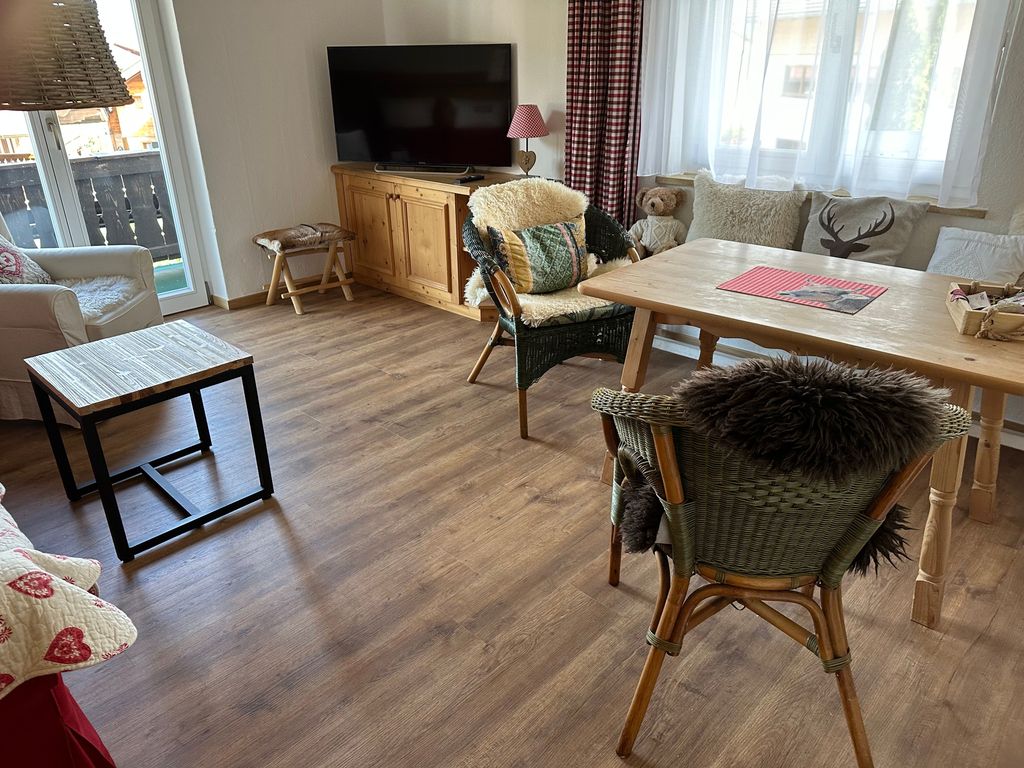 Wohnzimmer - 2 Zimmer Wohnung