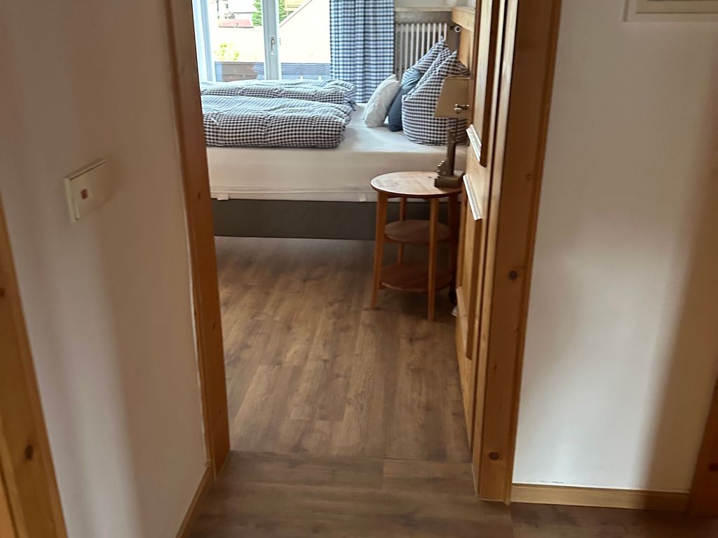 2 Zimmer Wohnung - 1. Stock