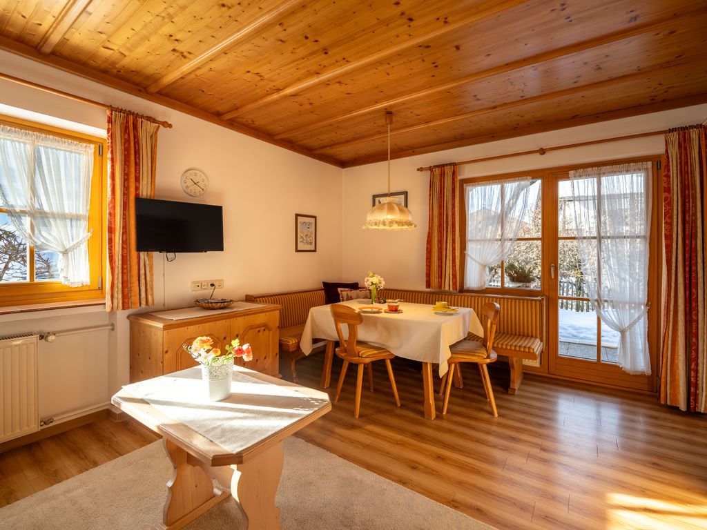 Wohnzimmer 2