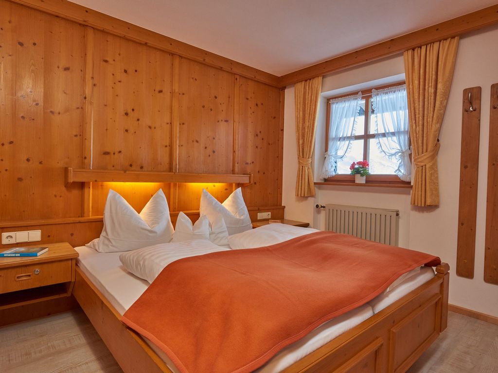 in der Wohnung 5
