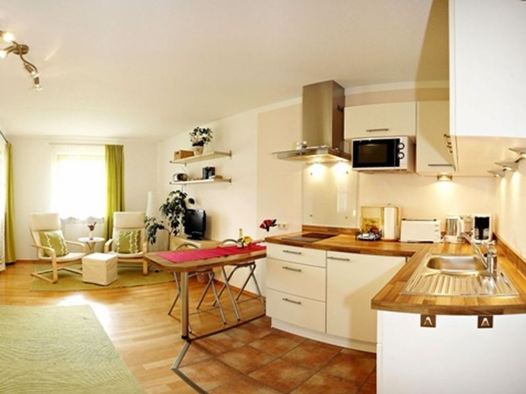 Küchenzeile der Ferienwohnung III im Haus Sonja