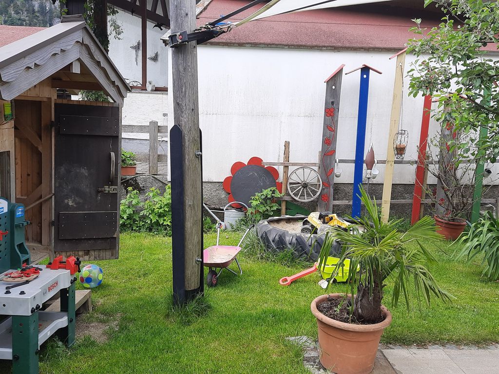 Outdoorspielplatz für Kinder
