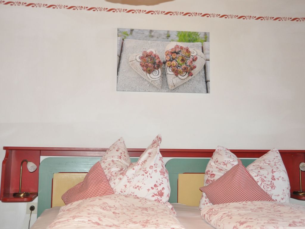 Schlafzimmer 2