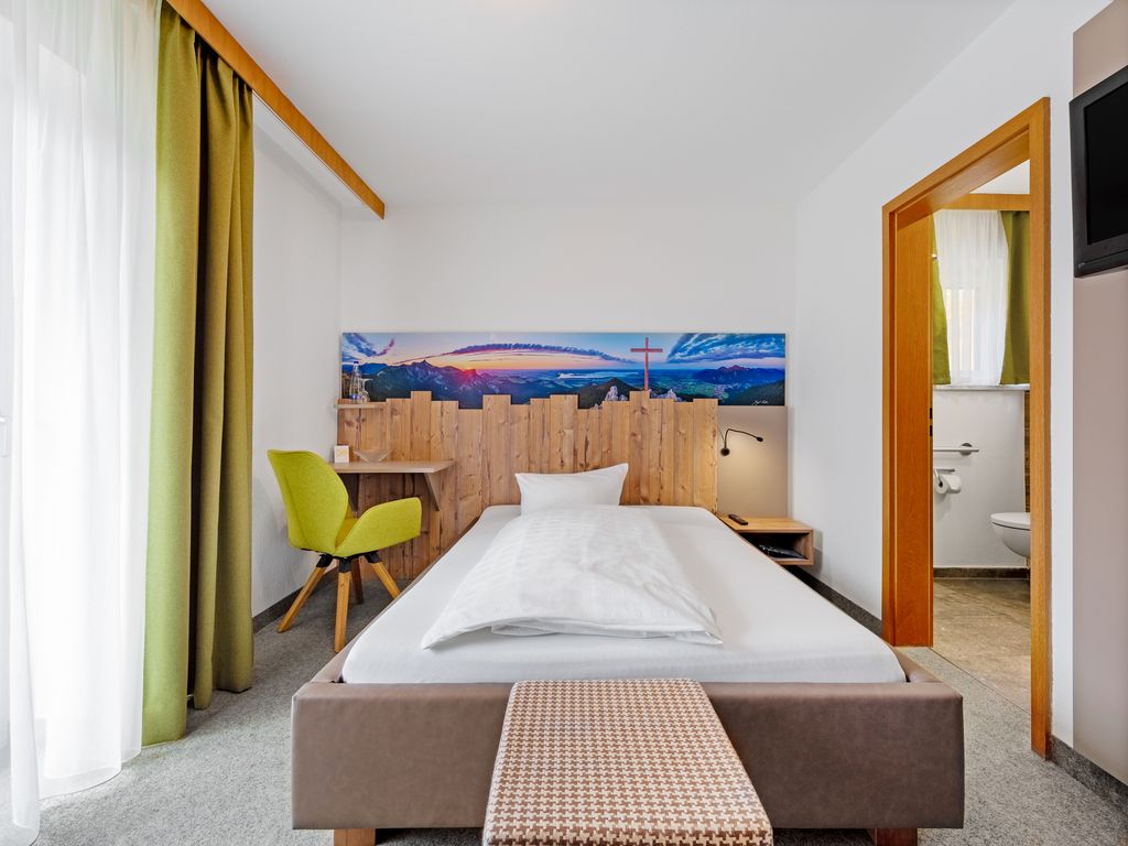 Einzelzimmer mit Balkon