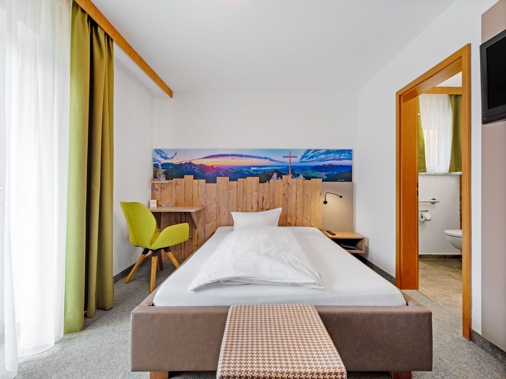 Einzelzimmer mit Balkon
